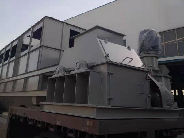 肥料設(shè)備廠家華屹重工小編為您普及：復(fù)合肥料的優(yōu)缺點。